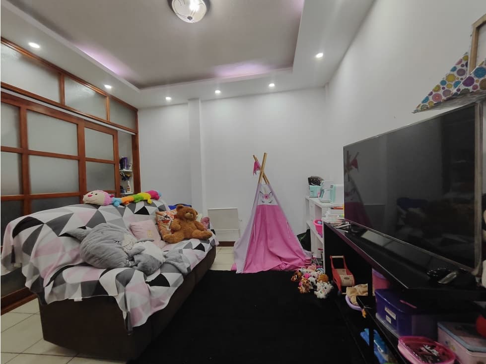CASA EN VENTA 2 HAB + SALA DE ESTAR 23 DE JUNIO (CONDADO) AN — foto 4