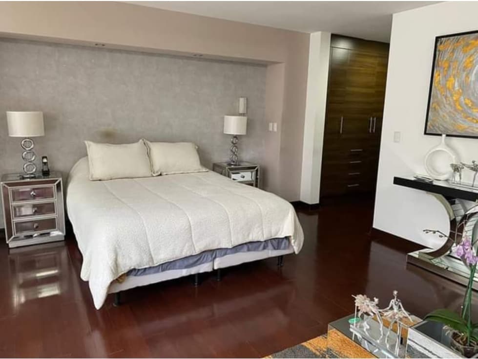 Venta Moderno Pent-house Sector González Suarez (PC) — foto 2
