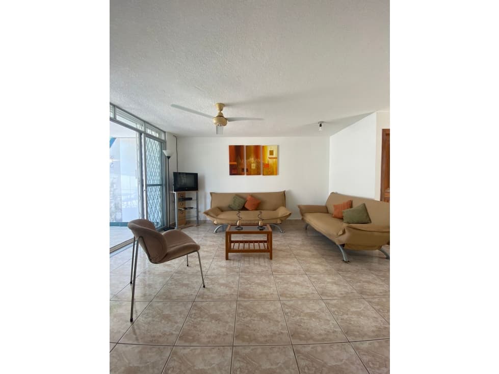 CASA DE VENTA EN CONJUNTO HABITACIONAL TONSUPA AN — foto 5