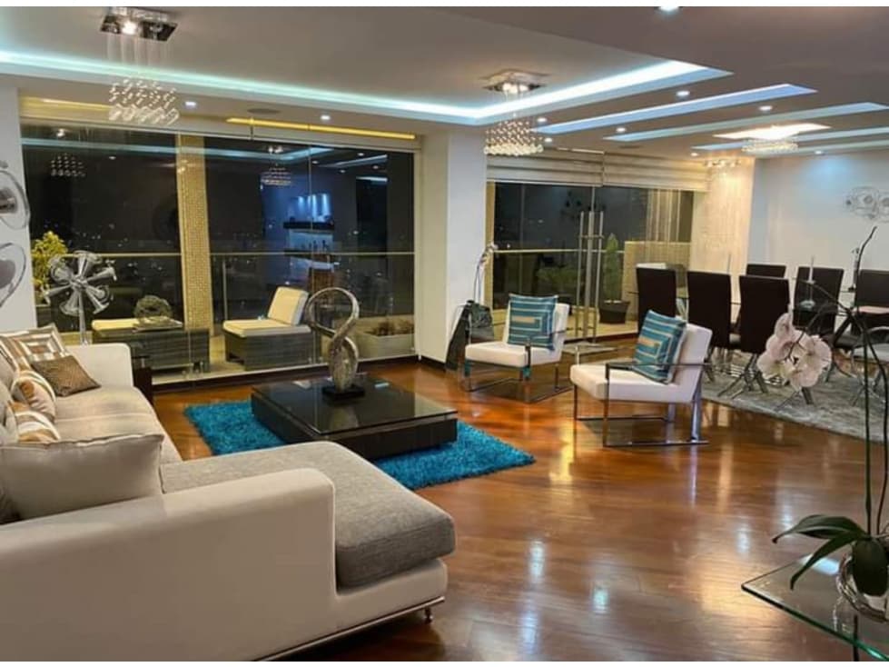 Venta Moderno Pent-house Sector González Suarez (PC) — foto 1