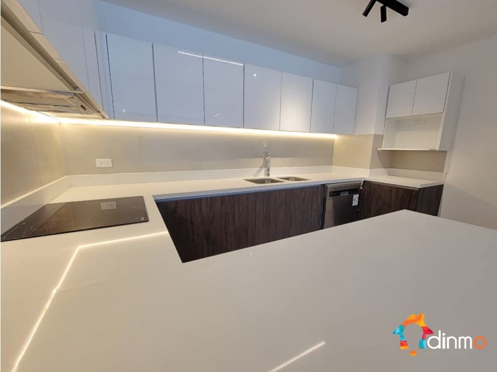 Arriendo departamento 2 dormitorios, Piso 14 vista Gonzalez Suarez — foto 3