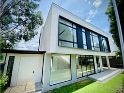 Casa Venta Con Acabados de Lujo Importados, a estrenar Jacaranda