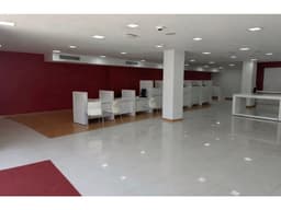 #7 En Renta Amplio Local Comercial, Remigio Crespo