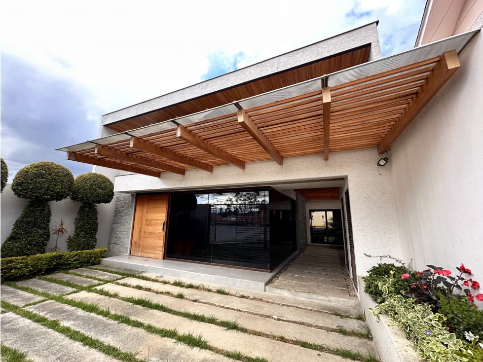 #260 Hermosa y Amplia Casa En Charasol-Ingaloma — foto 2