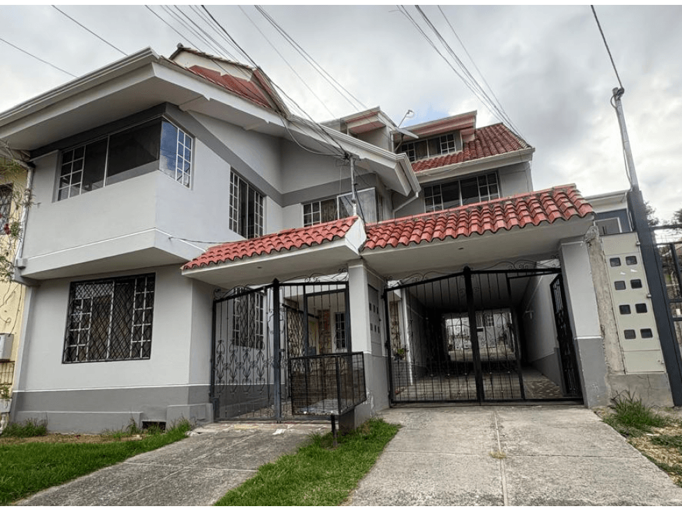 Venta de Departamento, Cuenca, Sector Paseo de los Cañariz, 110 m2 — foto 1