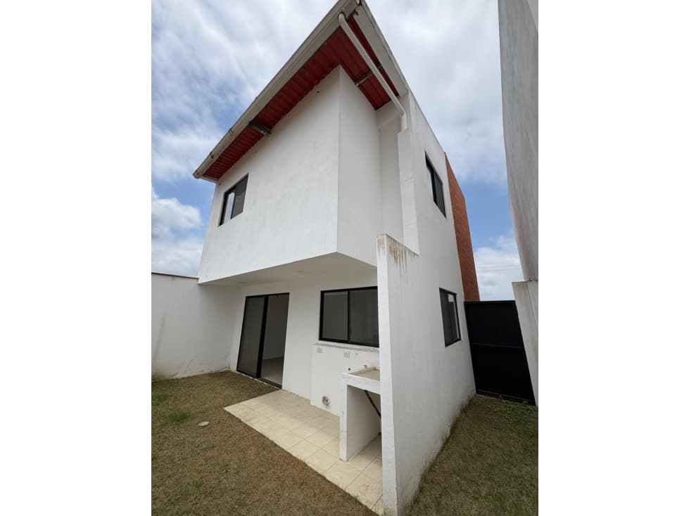 Venta de Casa en Urbanización Villa San Eduardo, Pasaje — foto 3