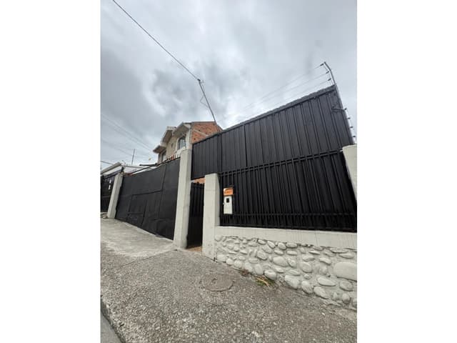 Alquiler de Terreno, Cuenca, Estevez de Toral y Américas, 304m²