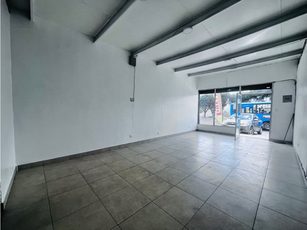 Ponceano, Local Comercial en Renta, 40 m2, 1 Ambiente — foto 1