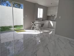 Mitad del Mundo, Hermosa Casa en Venta, 86m2