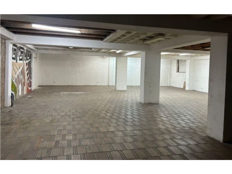 Jipijapa, Local Comercial en Renta, 420m2, 2 Ambientes — foto 1