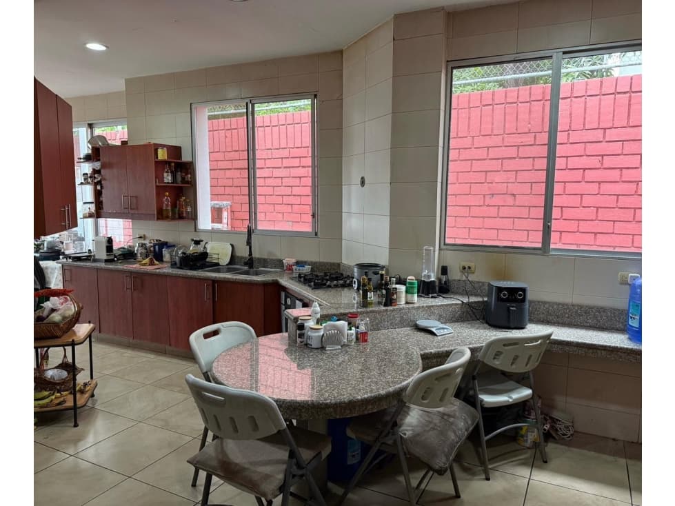 Vía Samborondón. Casa en Venta, 250m2 — foto 5