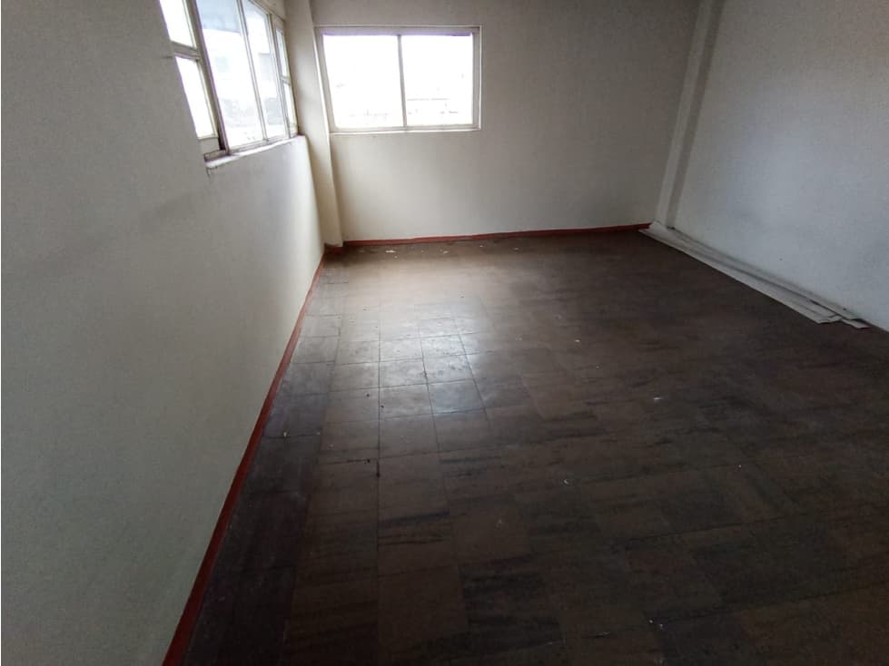 La Mariscal, Local Comercial en Renta, 600m2, 8 Ambientes — foto 2