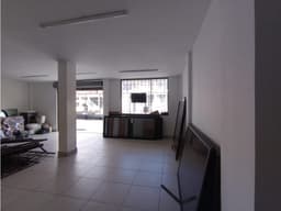 El Inca, Local Comercial en Renta, 57m2, 1 Ambiente
