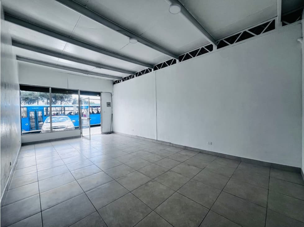 Ponceano, Local Comercial en Renta, 40 m2, 1 Ambiente — foto 2