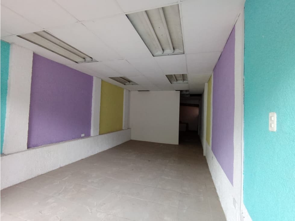 La Mariscal, Local Comercial en Renta, 40m2, 2 Ambientes — foto 3
