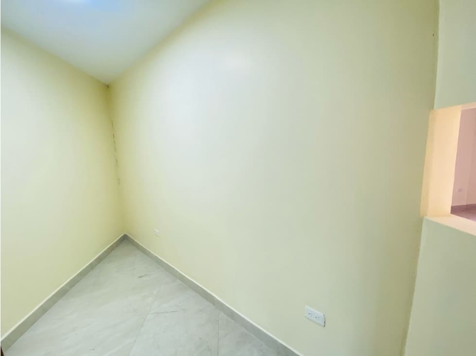 Iñaquito, Edificio en Renta, 450m2, 24 Ambientes — foto 4
