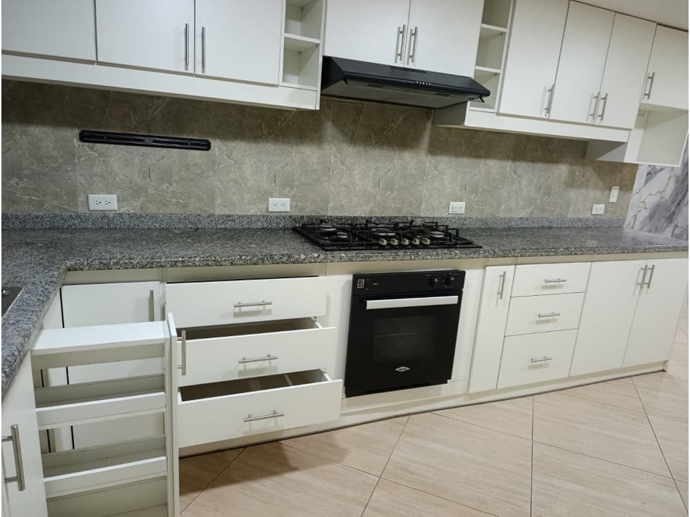 Carcelén Mastodontes, Departamento en Renta, 150m2 — foto 3