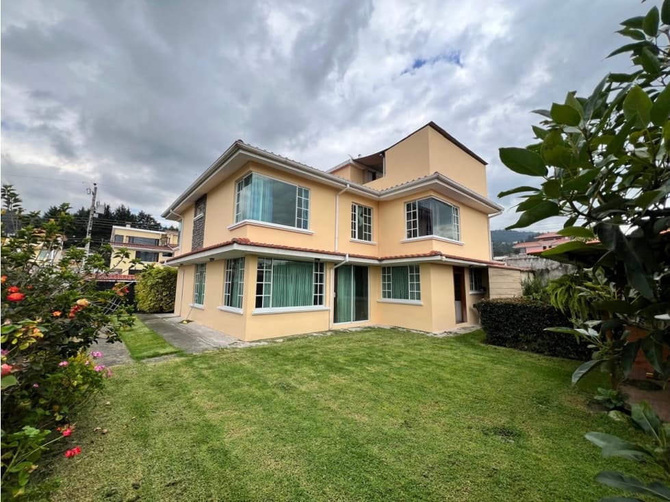 La Armenia, Casa en Venta, 269m2, Jardines — foto 2