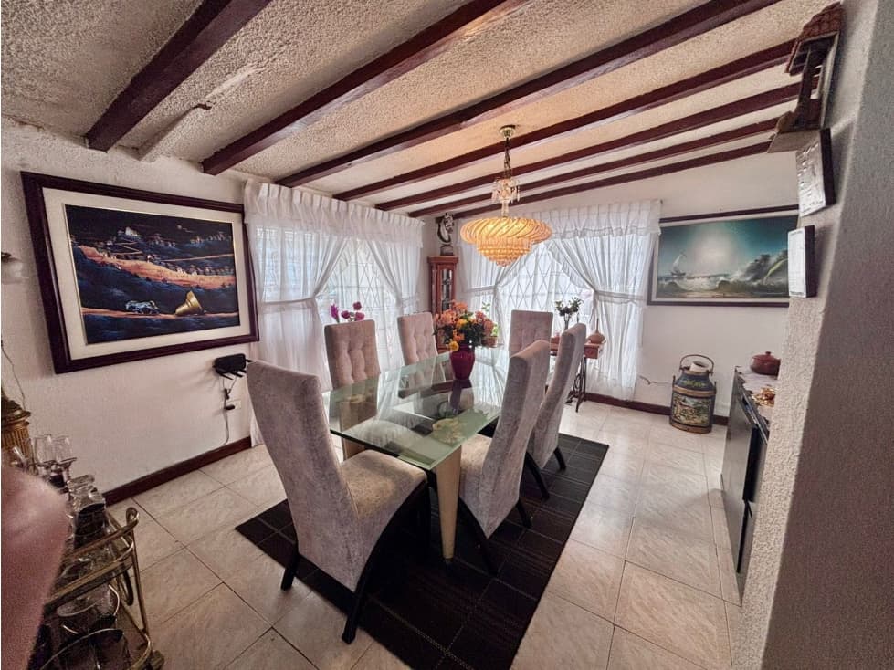 Casa Cumbayá en Venta, 474.m2 — foto 1
