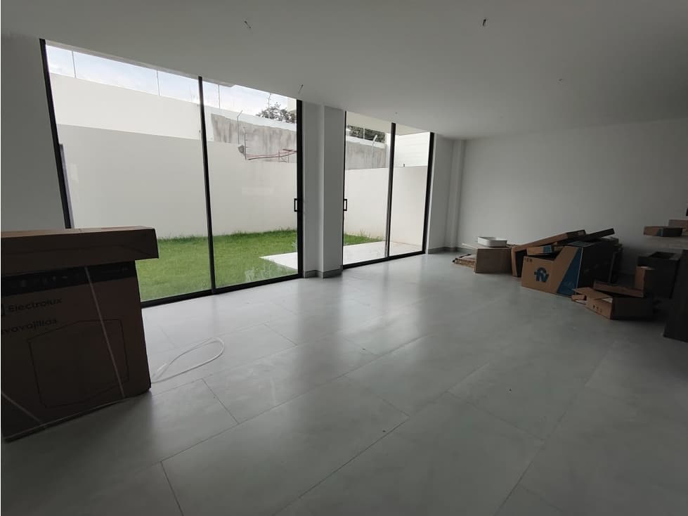Tumbaco, Casa en Venta, 153.01m2, 2 Habitaciones — foto 1