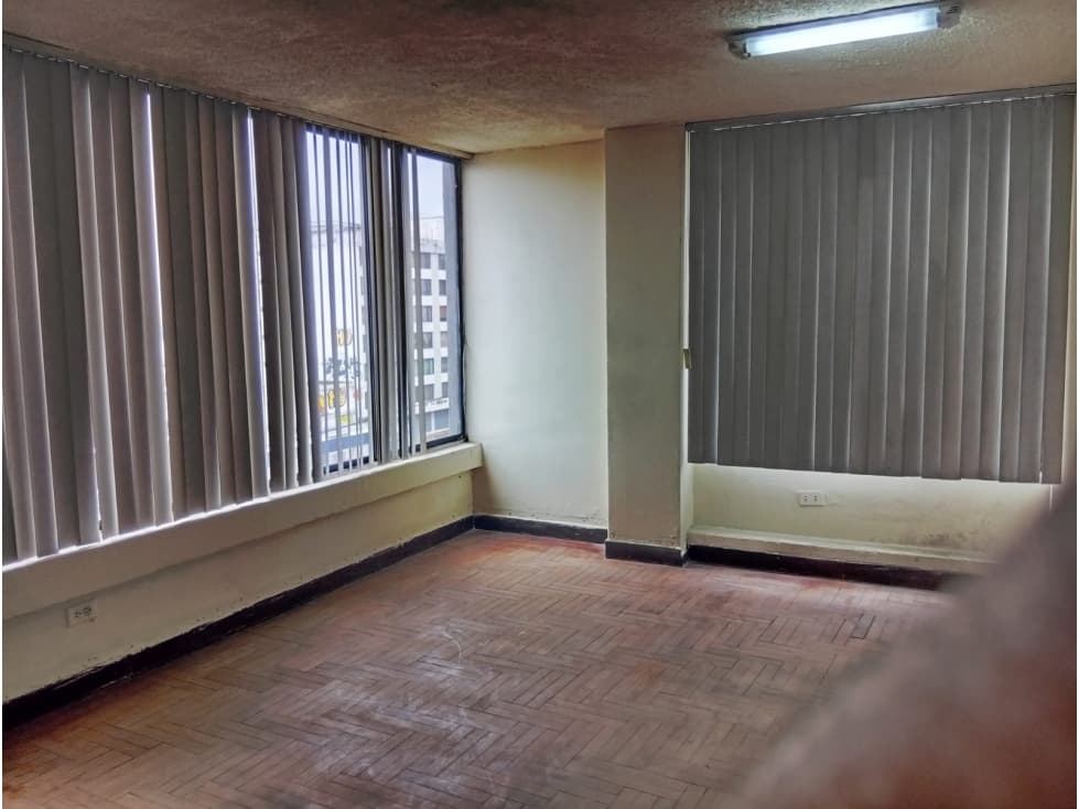La Mañosca, Oficina en Renta, 80m2 — foto 5