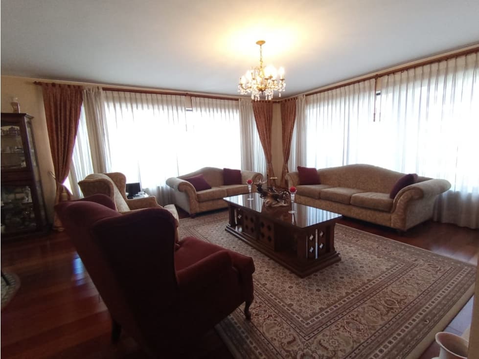 González Suárez, Departamento en Venta, 343.80m2, 3 Habitaciones — foto 3