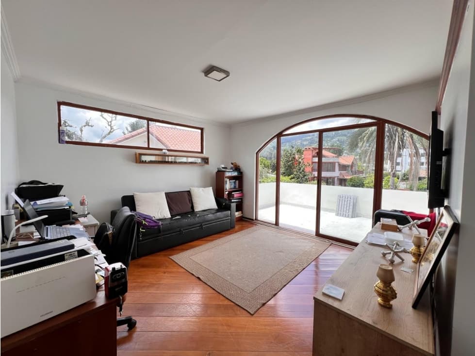Tumbaco, Casa en Venta, 300m2, 3 Habitaciones — foto 6