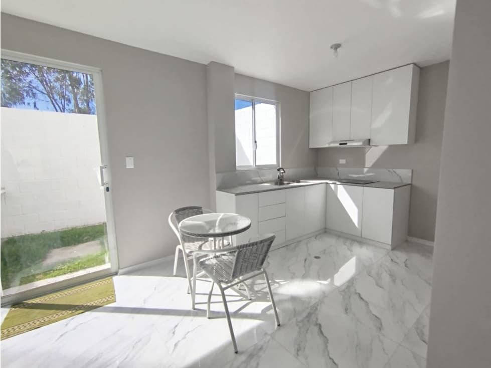 Mitad del Mundo, Hermosa Casa en Venta, 86m2 — foto 6