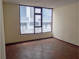 Rumipamba, Oficina en Renta, 120m2