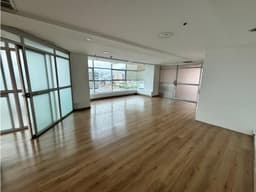 La Pradera, Oficina en Renta, 344m2
