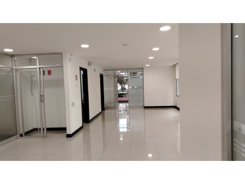 La Carolina, Oficina en Renta, 100m2 — foto 1
