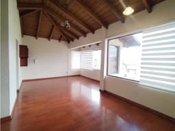 Cumbayá, sector Miravalle, Departamento en Rentra, 160m2