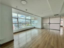 La Orellana, Hermosa Oficina en Renta, 172.31 m2