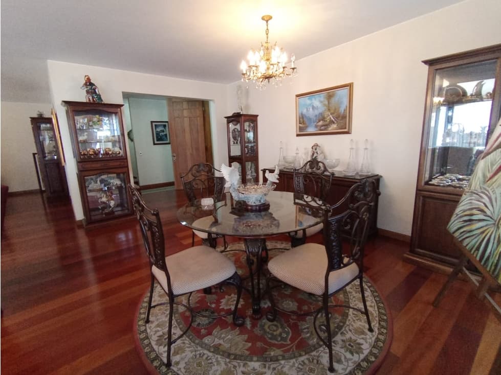 González Suárez, Departamento en Venta, 343.80m2, 3 Habitaciones — foto 5