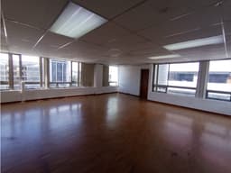 Iñaquito De Oportunidad Oficina en Renta, 247.55 m2