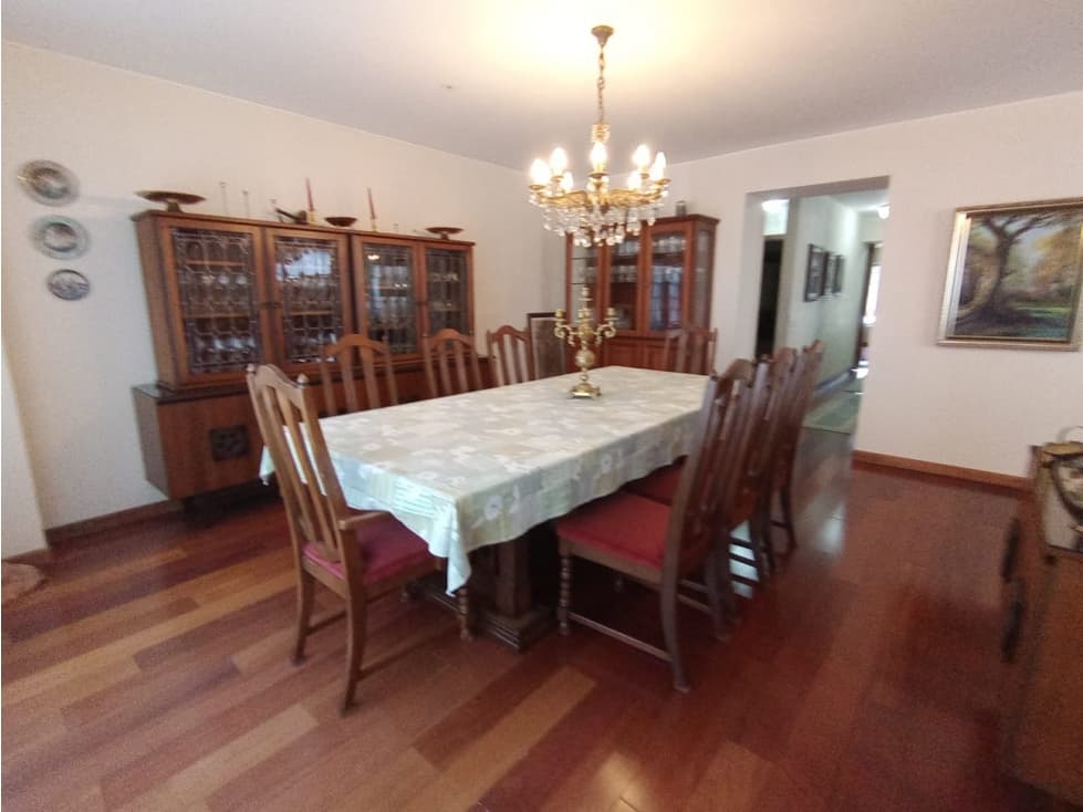 González Suárez, Departamento en Venta, 343.80m2, 3 Habitaciones — foto 2