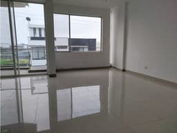 Santo Domingo, Av. Abraham Calazacon Dto en Venta, 127m2, 3 Hab