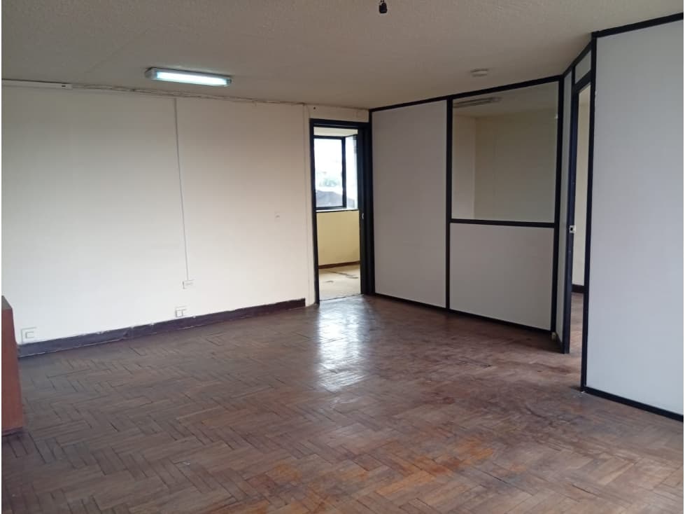 La Mañosca, Oficina en Renta, 80m2 — foto 2