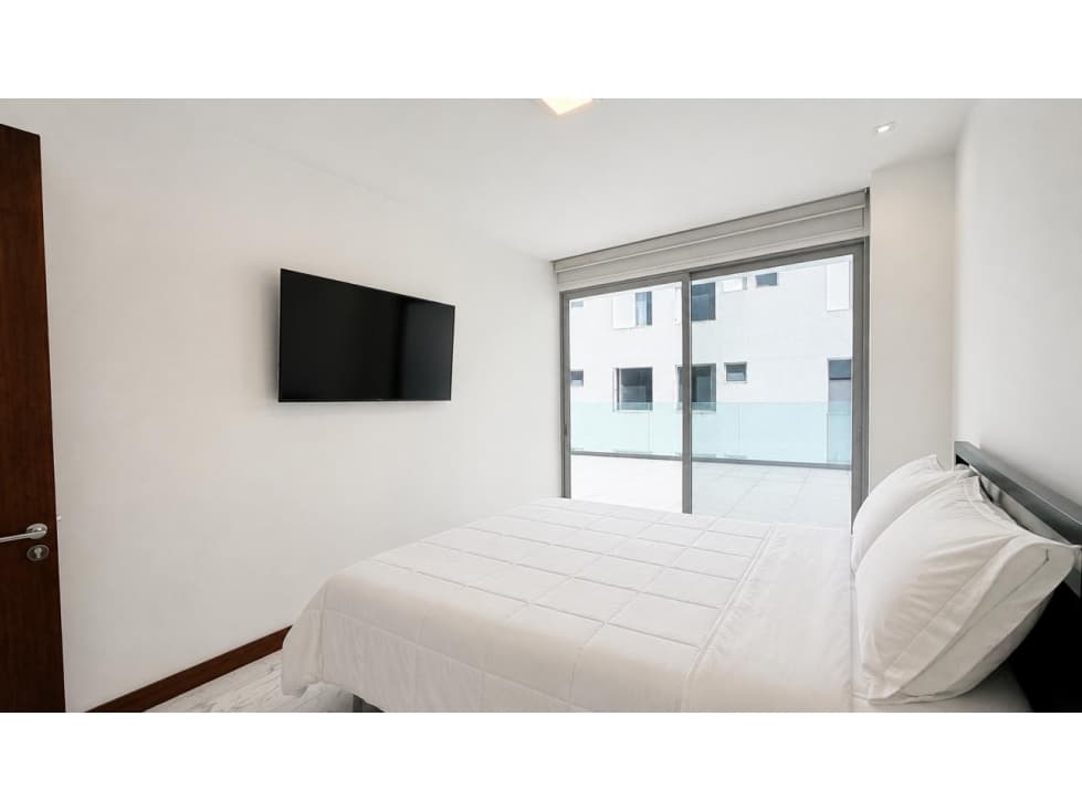 Suite de Lujo, González Suárez, 63 m2, terraza 37 m2, piscina, gym — foto 1