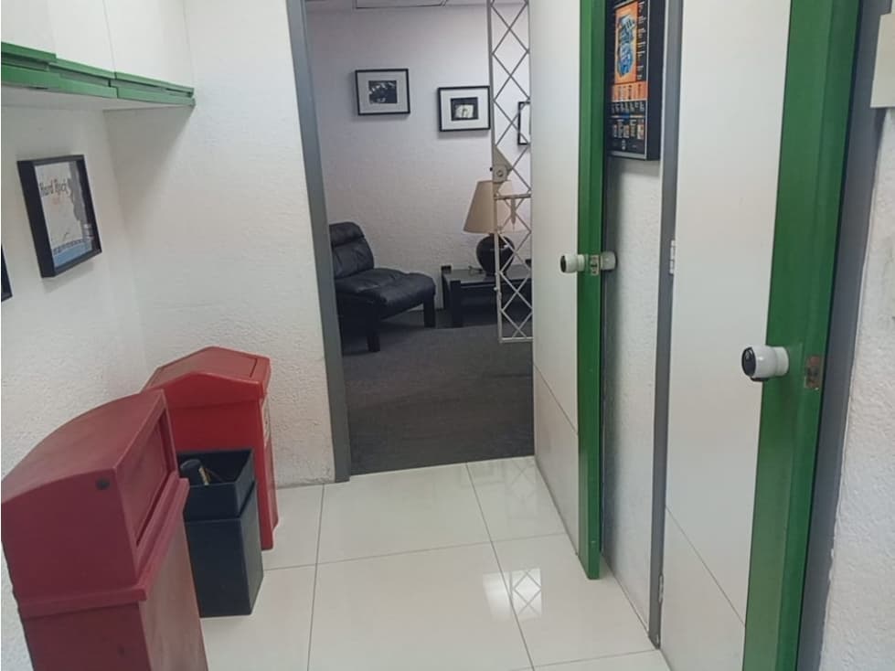 El Inca, Local Comercial en Renta, 230m2, 3 Ambientes — foto 5