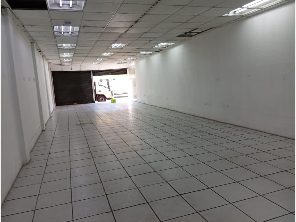 Villaflora, Local Comercial en Renta, 150m2 — foto 5