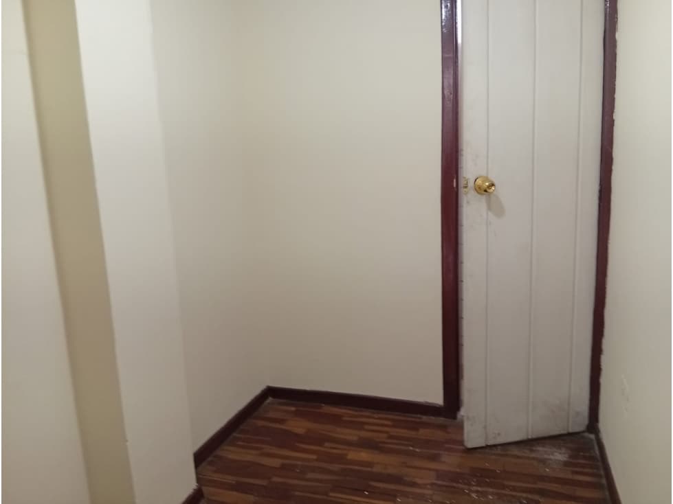 Rumipamba, Oficina en Renta, 120m2 — foto 4
