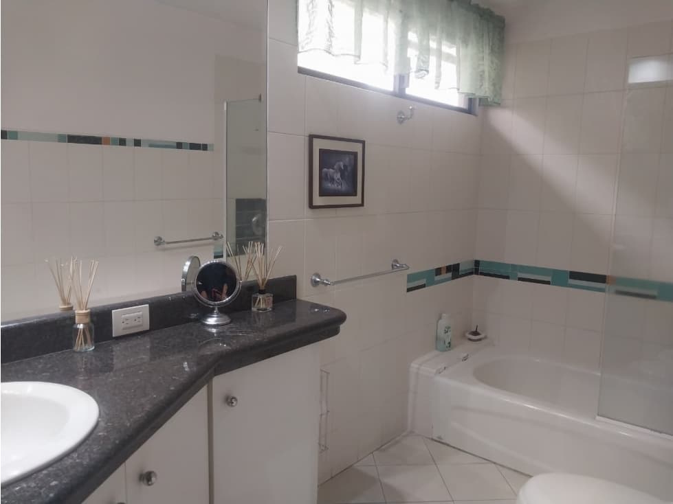 Urdesa, Hermosa Casa en Venta, 350m2 — foto 6