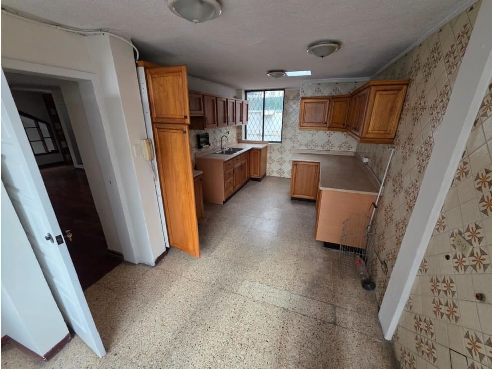 Granda Centeno, Hermosa Casa en Venta, 394m2 — foto 6
