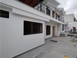 Monteserrin, Oportunidad Departamento en Renta, 2 habitaciones, 60m2
