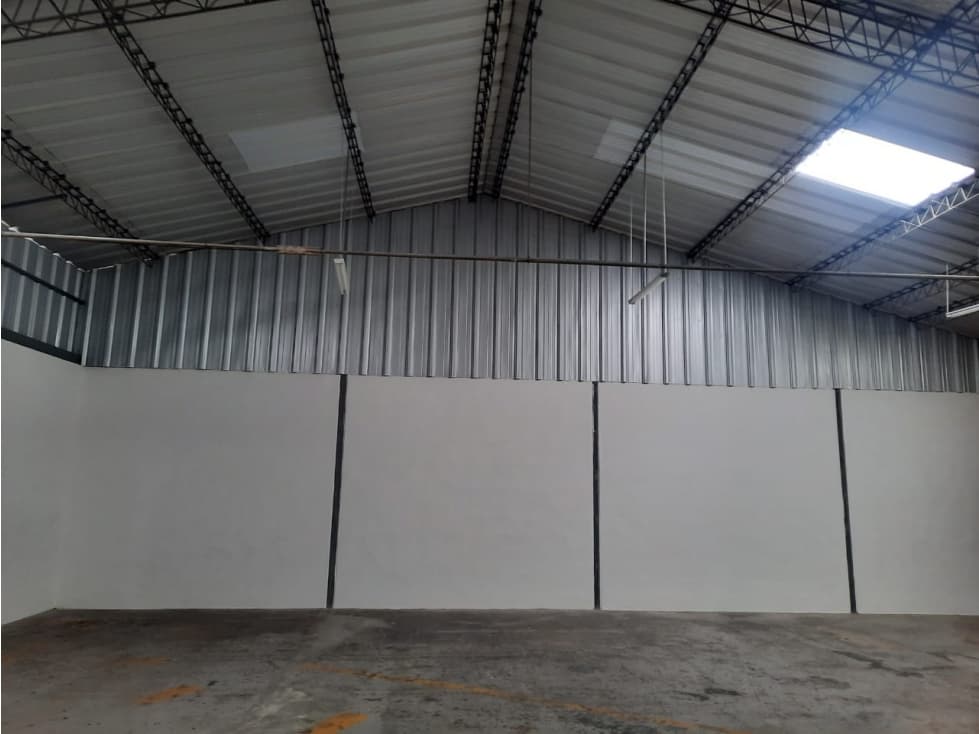 El Condado, De Oportunidad Bodega 10E en Renta, 187m2 — foto 3