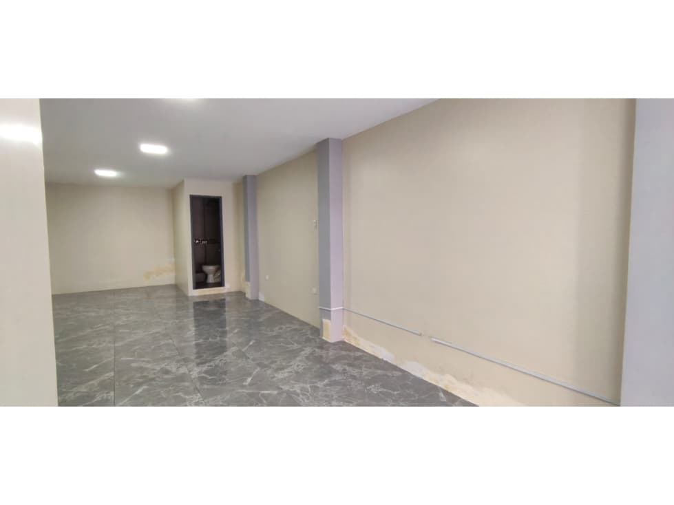 Alborada, Local en renta de 69m2 con 1 baño y 1 parqueo — foto 2