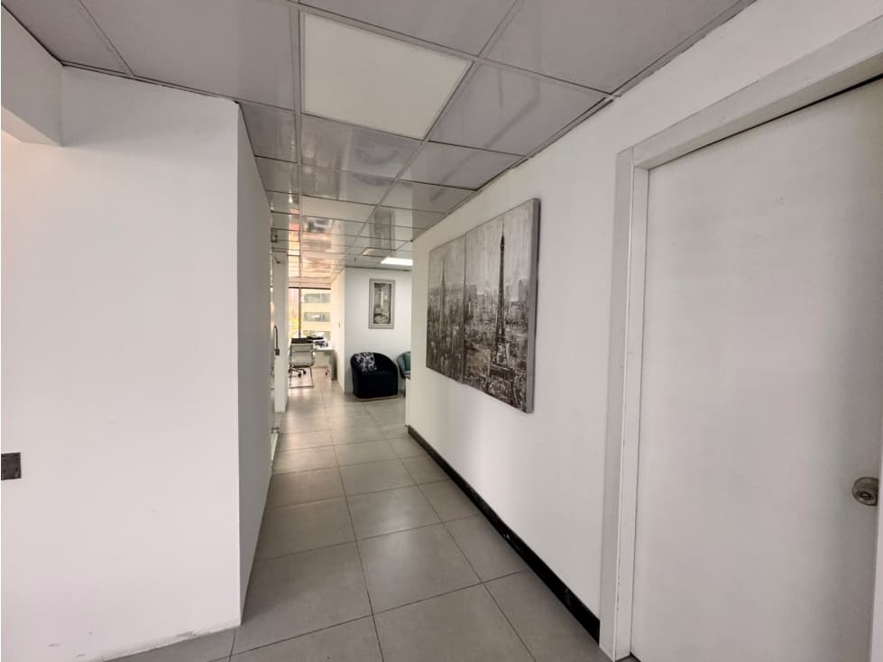 OFICINA AMOBLADA EN RENTA, 150 M2, 12 DE OCTUBRE — foto 3