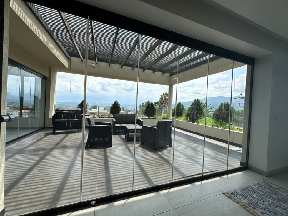 Cumbayá, Departamento de Lujo Renta, 410m2 — foto 1
