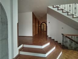 El Batan, Hermosa Casa Comercial en Renta, 500m2